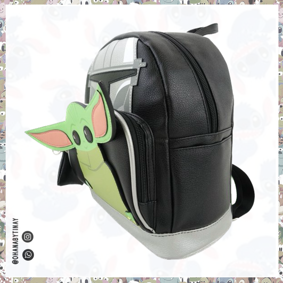 Mochila baby yoda